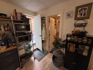 Building Photo - 6808 WA-291