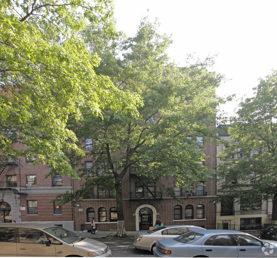 461 - 463 W 148th St - 461-463 W 148th St