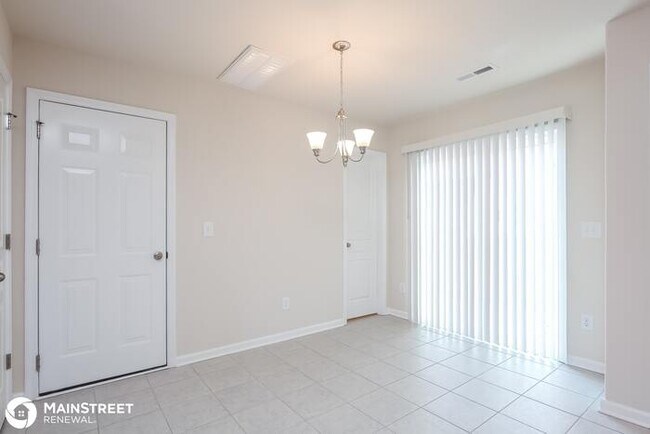 Building Photo - 107 Calhoun Place, Burlington, NC 27217