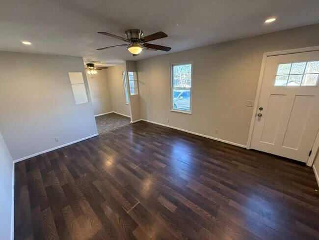 Foto del edificio - 4617 Longbranch