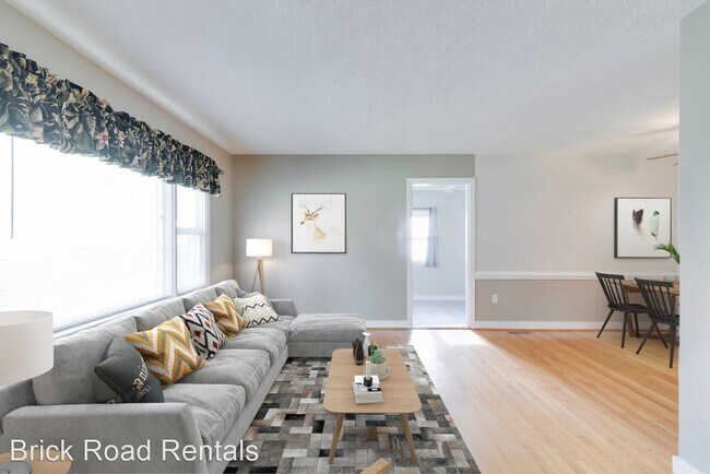 Building Photo - 3 br, 1 bath House - 8406 Holly Hill Rd
