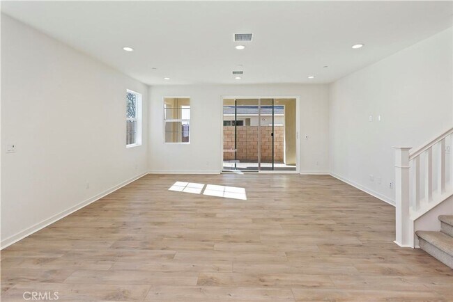 Foto del edificio - 7064 Mallow Dr