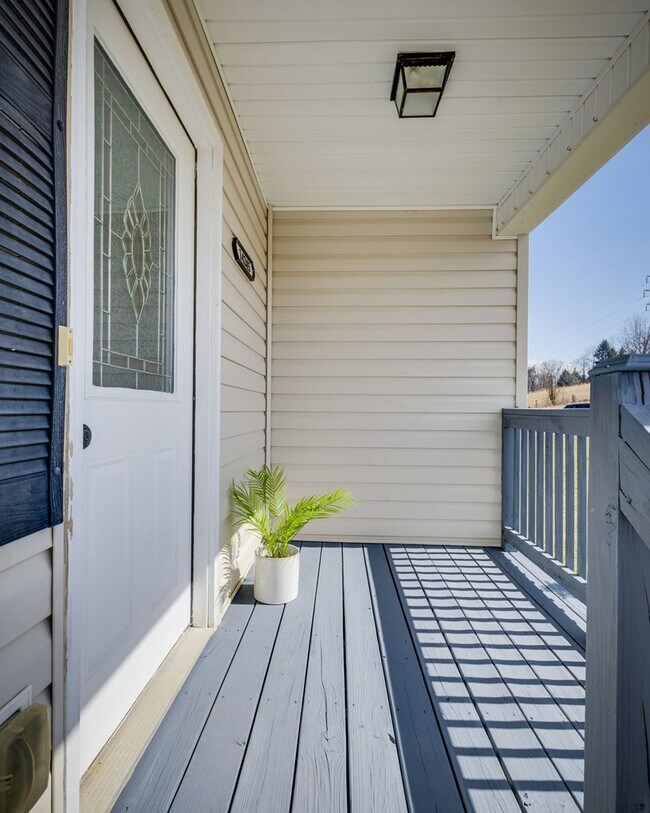 Foto del edificio - 14245 Lariat Lp