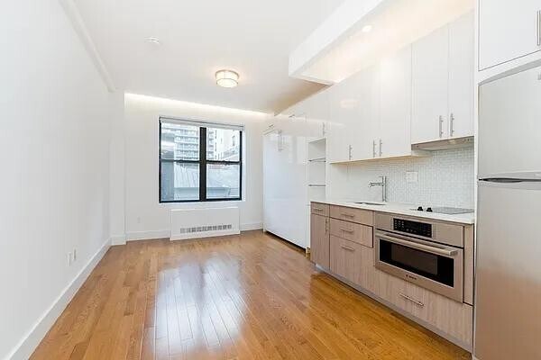 Foto del edificio - 212 W 91st St