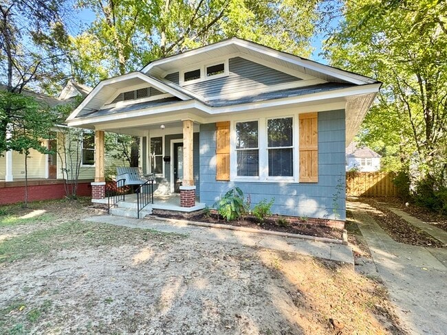 Building Photo - 666 Landis St