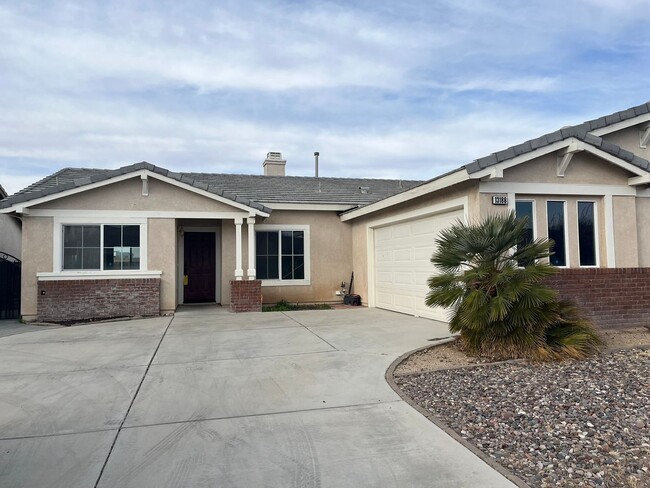 Foto del edificio - Home Available in Victorville!