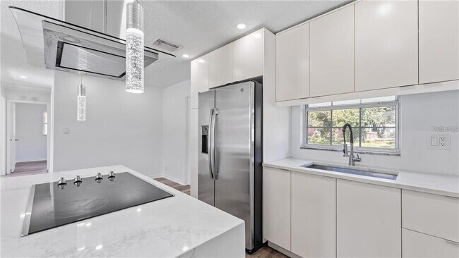 Foto del edificio - 4447 Ivey Ct