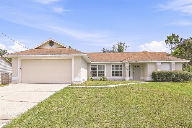 Building Photo - 1561 Ortega Ave