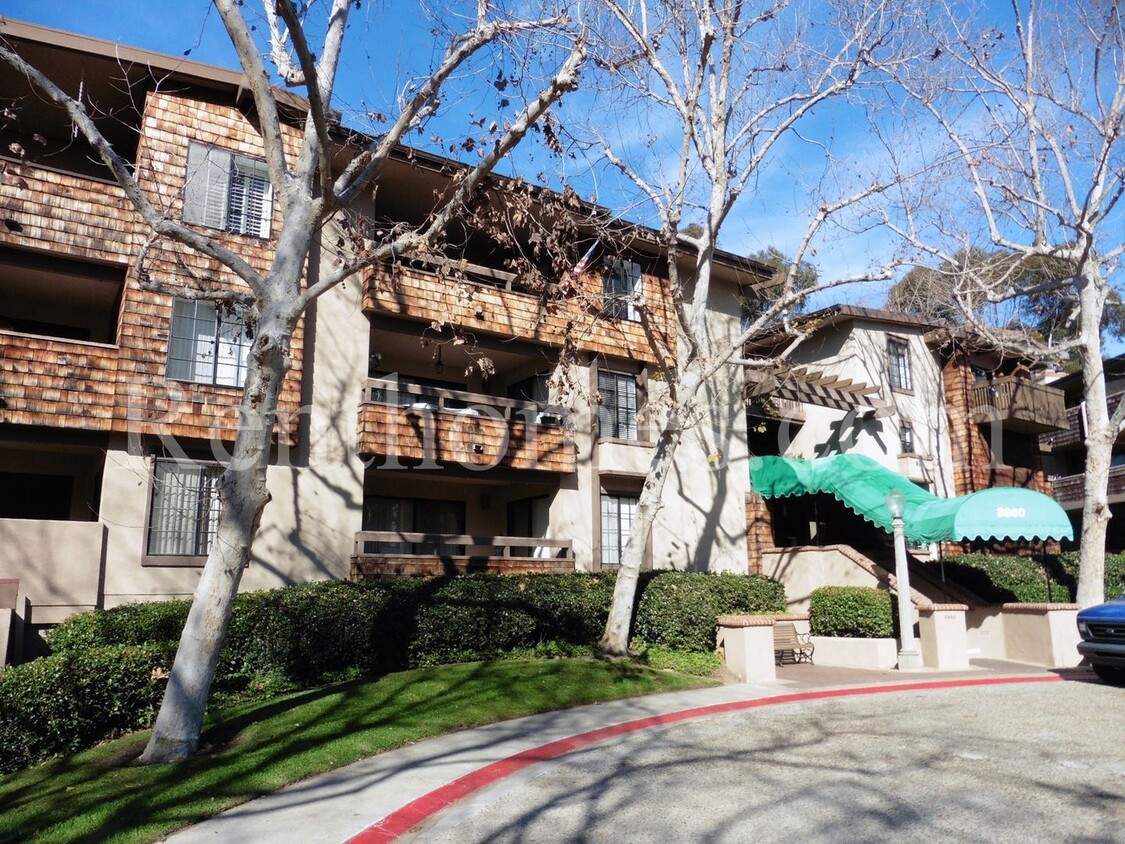 Primary Photo - La Jolla, 8860 Villa La Jolla Dr #203 - Gr...