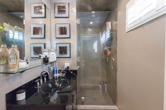 Master Bathroom - 333 Newport Ave Apartment