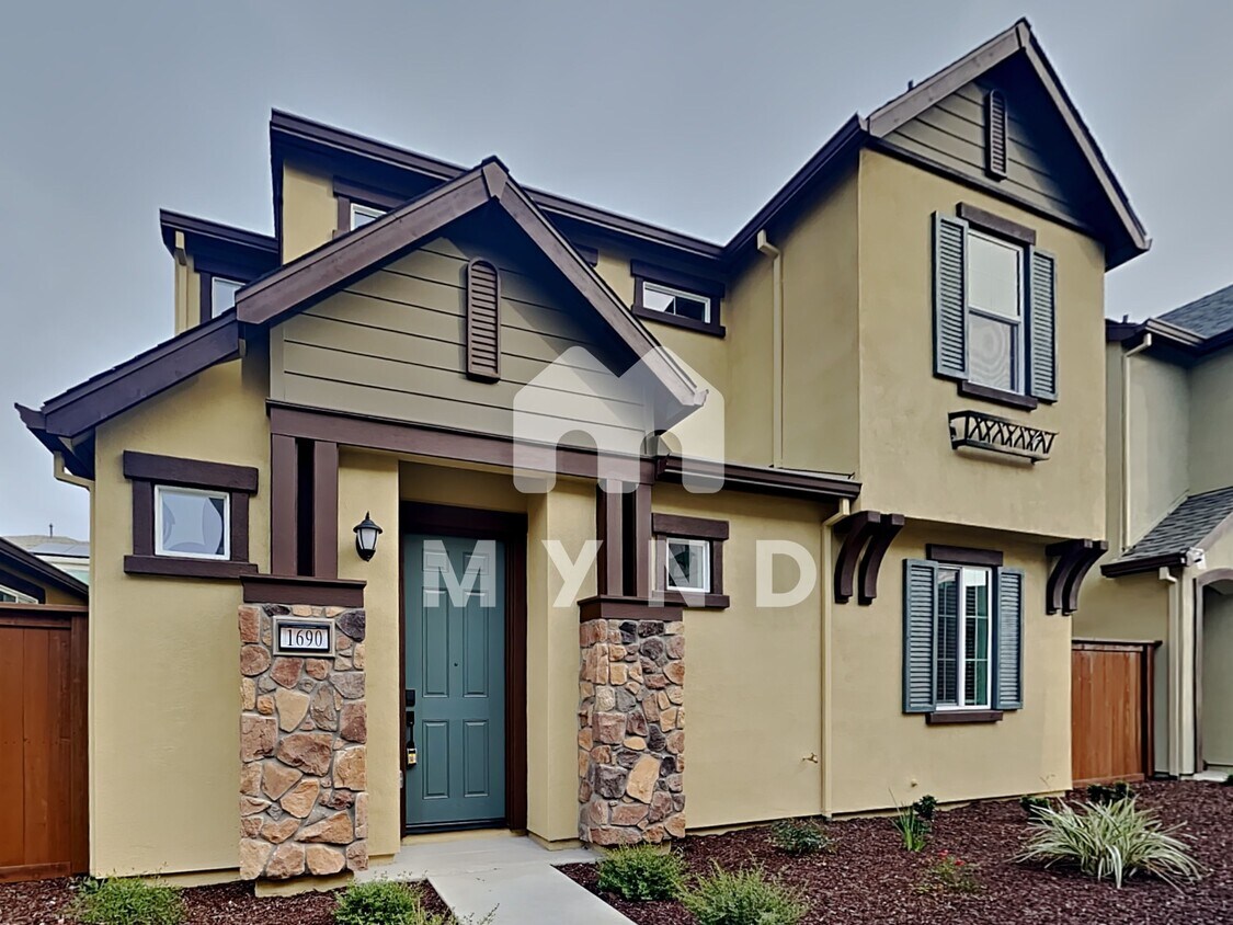 Primary Photo - 1690 Richie Ln