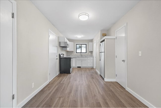 Building Photo - 420 Lordwith Dr