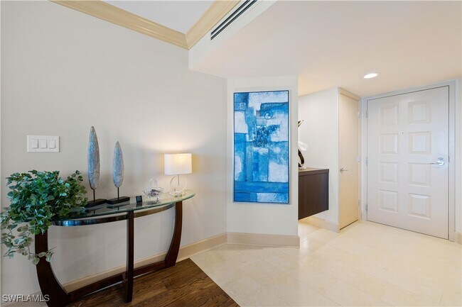 Foto del edificio - 4651 Gulf Shore Blvd N