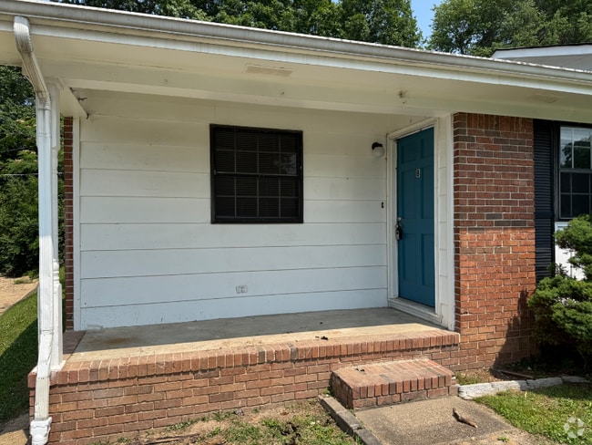 Building Photo - 4706 Metro Park Ln
