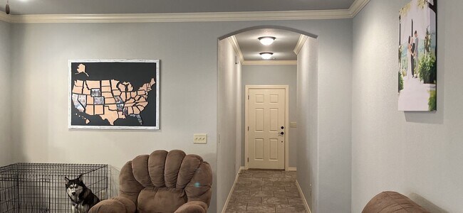 Foto del edificio - Great 3 Bedroom!