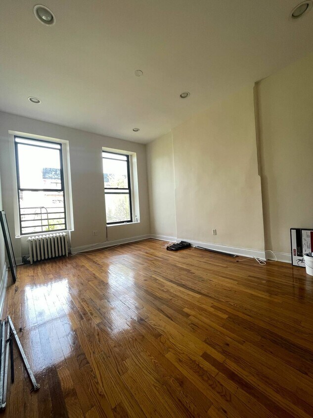 66 W 106th St Unit 4B, New York, NY 10025 Room for Rent in New York