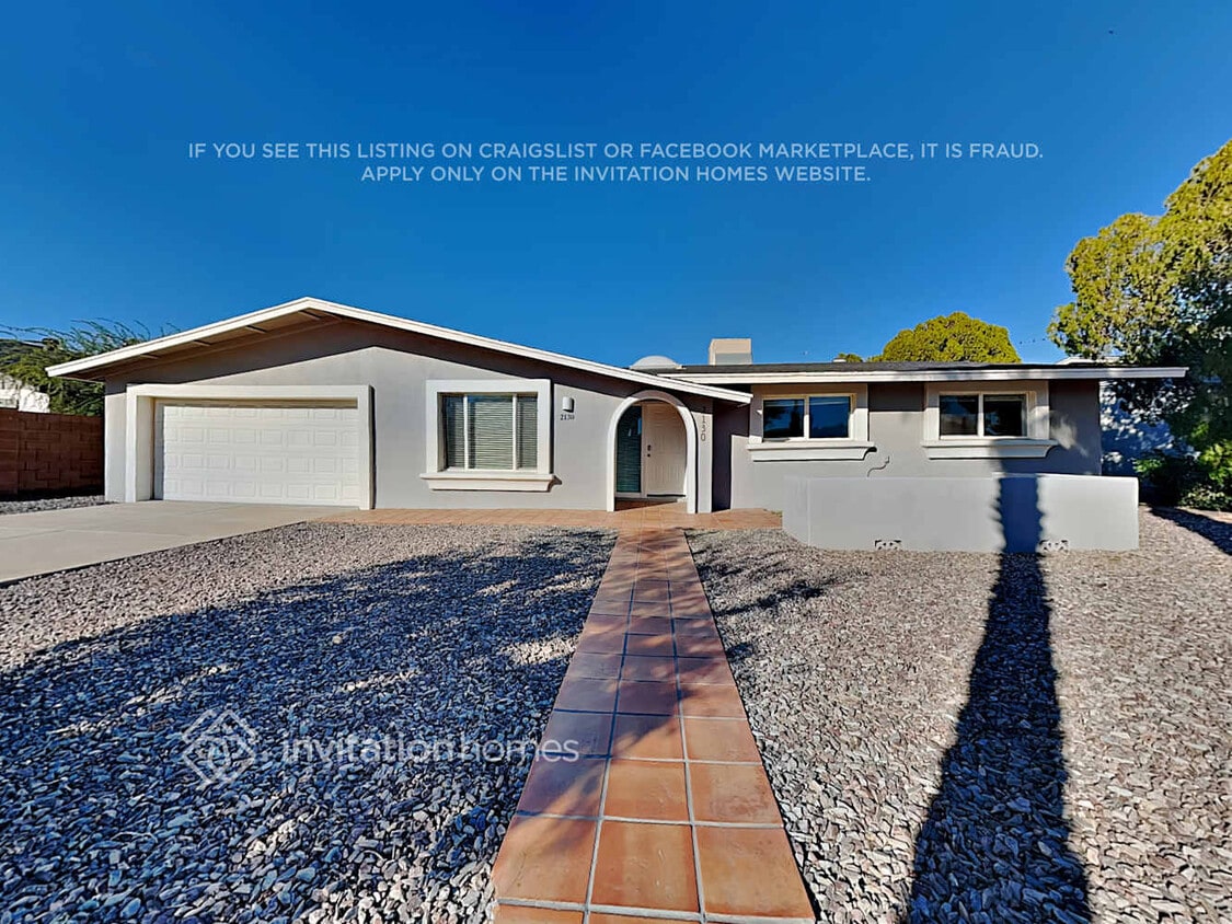 Primary Photo - 2130 E Concorda Dr