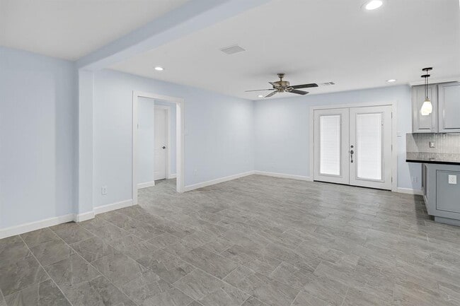 Building Photo - 5623 Cerritos Dr