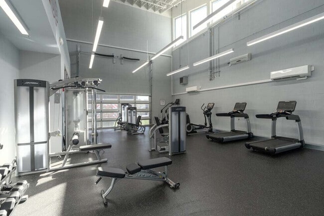 Building Photo - Thorn Flats