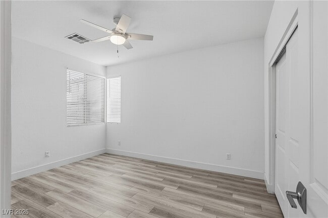 Foto del edificio - 9958 Valley St