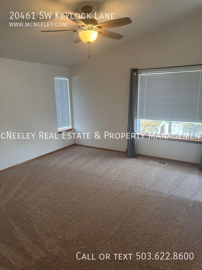 Building Photo - 20461 SW Keylock Ln