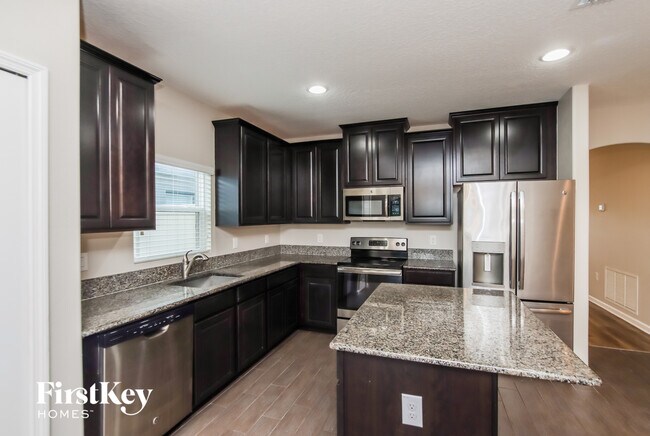 Building Photo - 1224 Dillard Dr SE