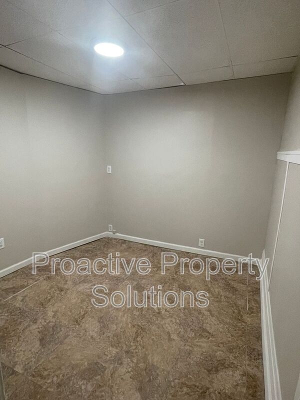 Foto del edificio - 300-302-302 William St