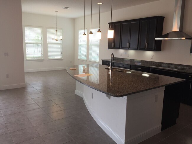 Foto del edificio - 6 bedroom/6 bath Dr. Phillips Home