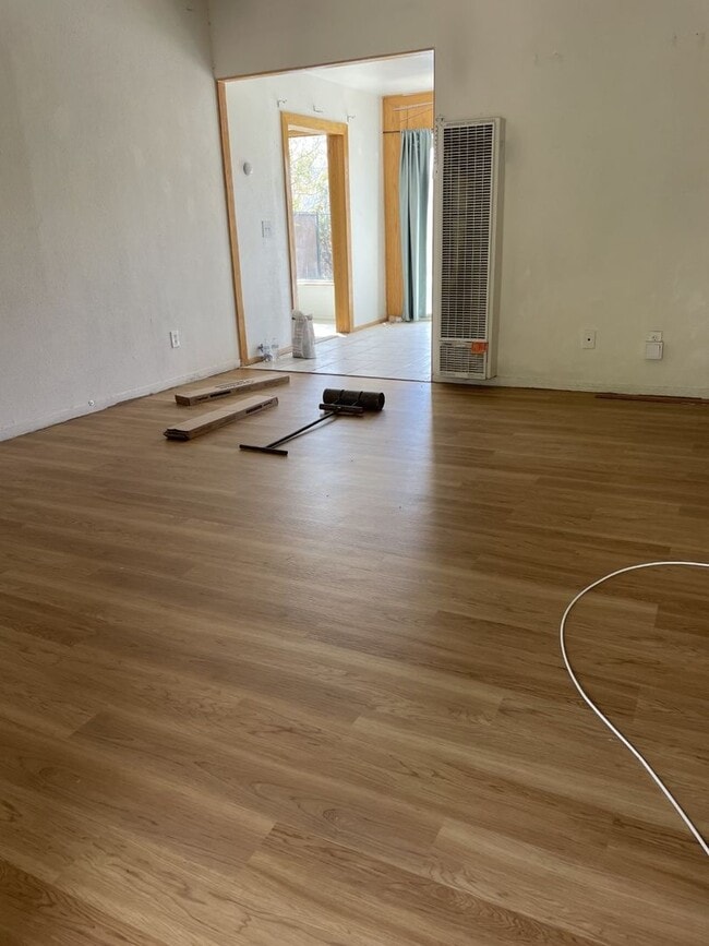 Building Photo - 3BD/2BA Single Family Home with POOL! –  $200 OFF FIRST MONTHS RENTS