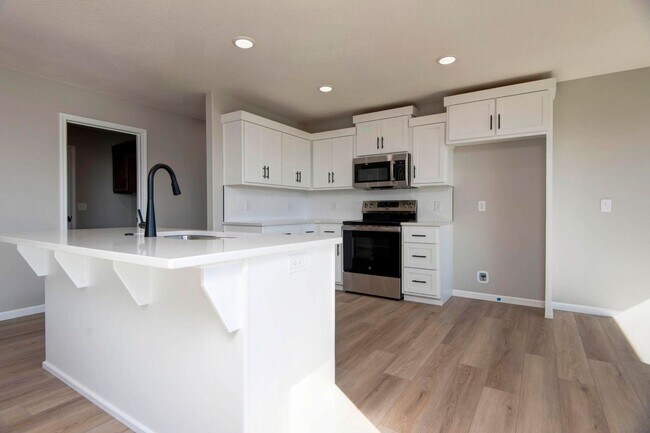Foto del edificio - 861 S Parkside Cir