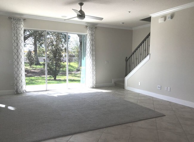 Foto del edificio - pending3/2.5 Model Townhouse In Aloma Trails