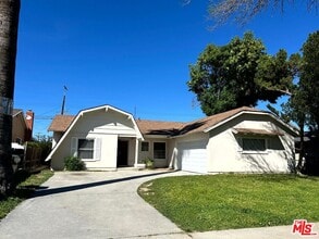 Building Photo - 22739 Marlin Pl