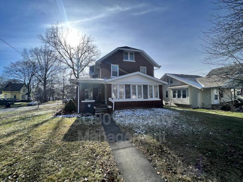 Foto principal - 218 Morningview Ave