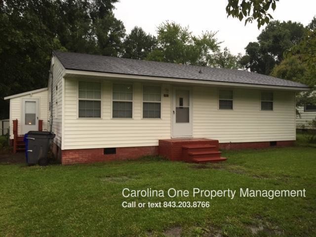 Primary Photo - 2401 Eagle Dr