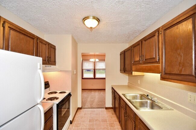 2357 Ansley St Alliance Oh 44601 Condo For Rent In Alliance Oh Apartments Com