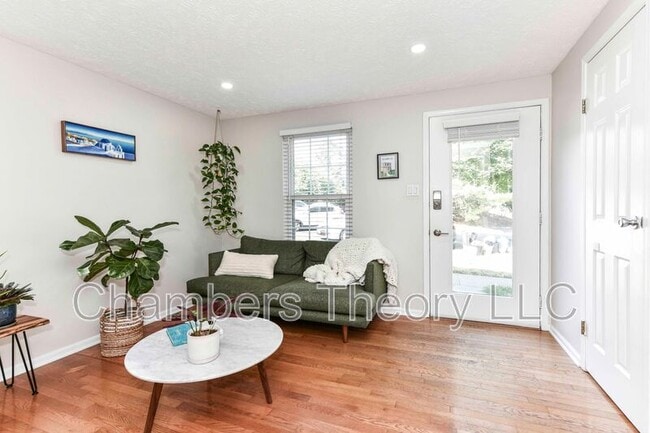 Building Photo - 1663 Fieldthorn Dr