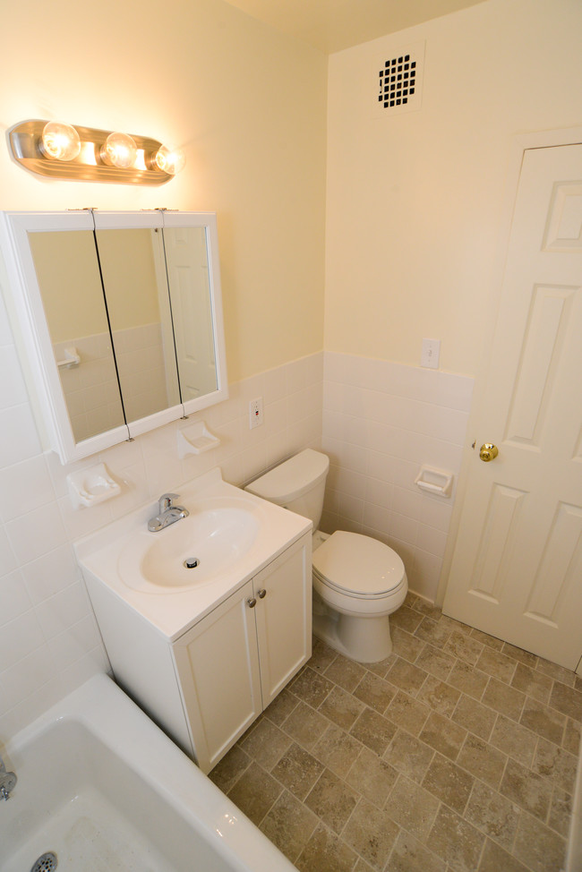 Bathroom - Soundview Apartments