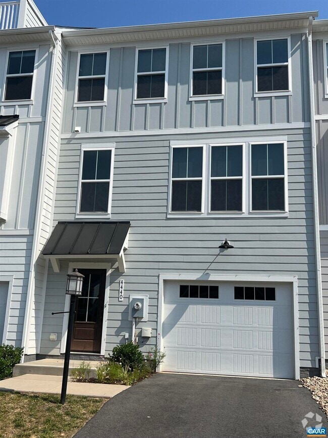Building Photo - 4440 Alston St