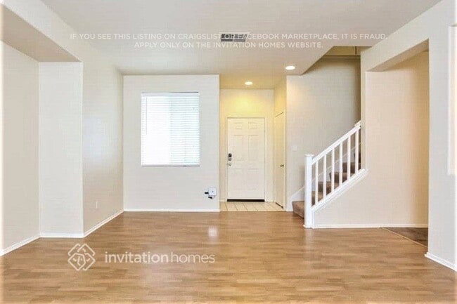 Building Photo - 741 Chatham Way