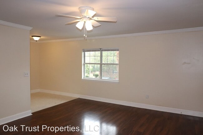 Foto del edificio - 203 Oakmont Ave