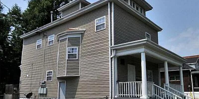 Primary Photo - 3720 W Broadway Apt# 1