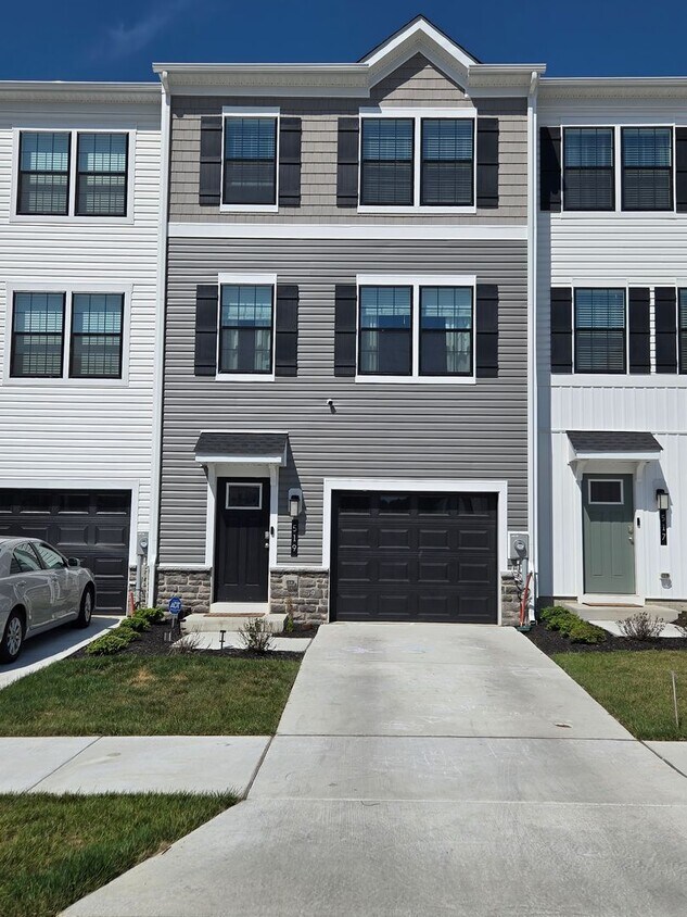 Beautiful Townhome in La Plata - Beautiful Townhome in La Plata