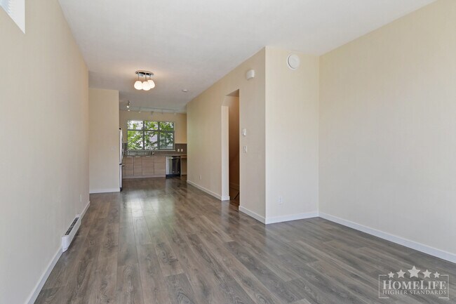 Building Photo - 18505 Laurensen Pl