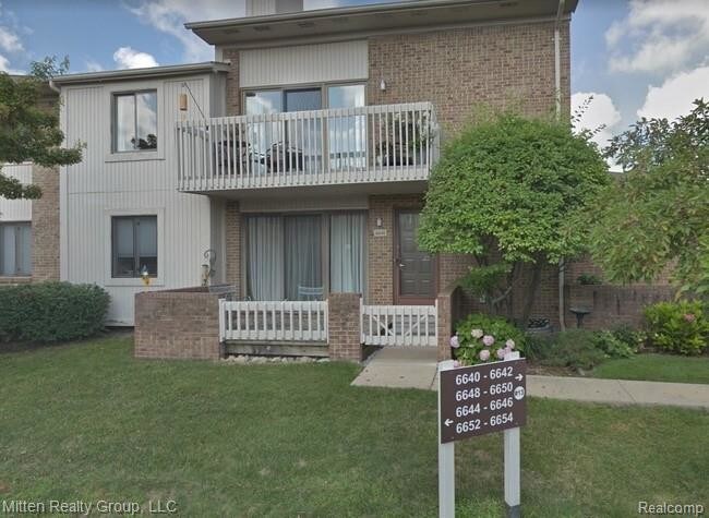 Primary Photo - 6640 Maple Lakes Dr