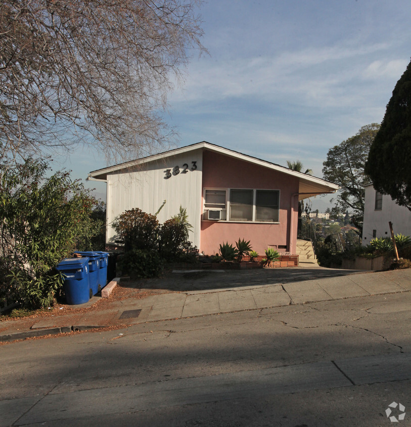 Building Photo - 3823 Evans St
