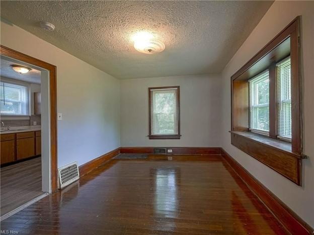 Building Photo - 236 Cranz Pl