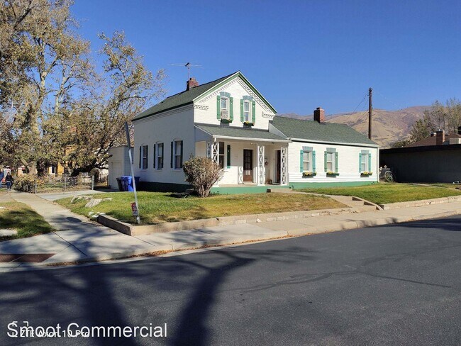 Building Photo - 4 br, 3 bath House - 96 W 100 N