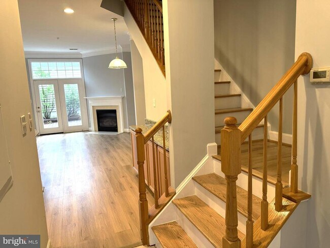 Building Photo - 23745 Clarksmeade Dr