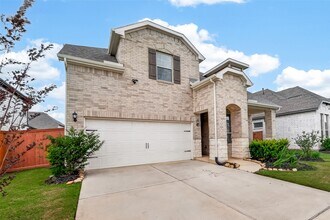 Building Photo - 7319 Woodlark Rdg Dr