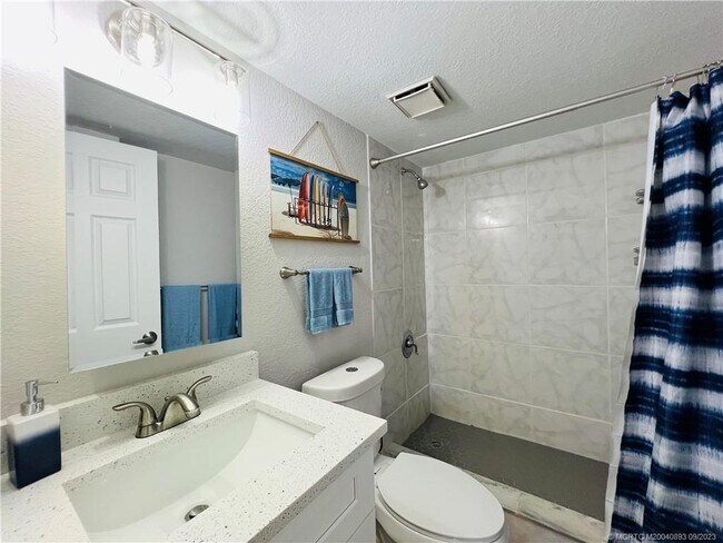 Foto del edificio - 7380 S Ocean Dr